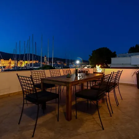 Ciciliani Apartment *